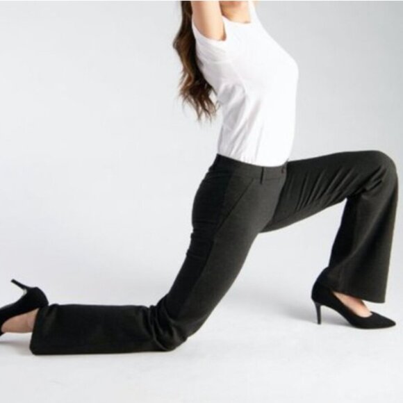 EUC Women's BETABRAND Dress Pant‎ Yoga Pants Bootcut Gray W0104-CL | Size M - Picture 1 of 6